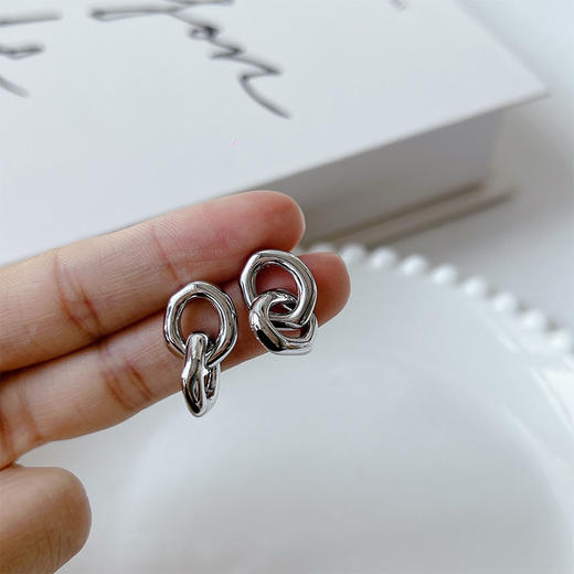 时尚百搭简约设计感银针耳环-纪念日百货门店同款162243291 商品图4