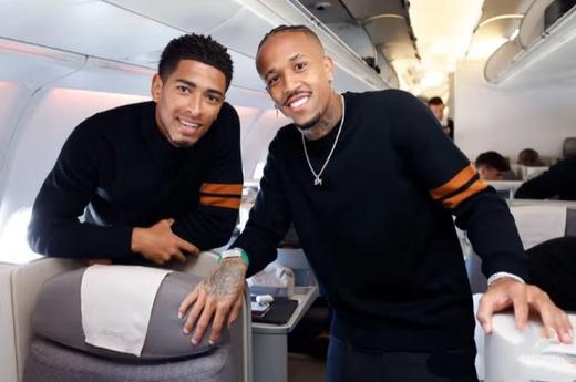 Zeg*同款袖侧条纹男士针织羊毛衫 商品图12