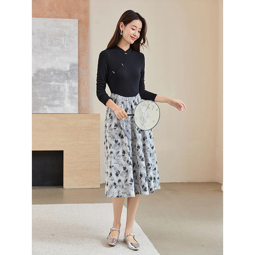 【年终特卖】熙世界2025秋季女装国风新中式针织拼接复古水墨印花假两件连衣裙 商品图4