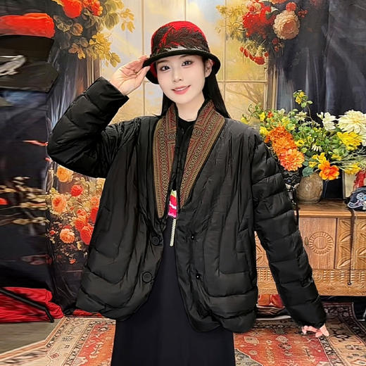 清风若梦民族风绣花羽绒服 | 现货加急发 商品图2