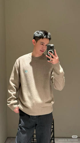 1128-7 独家圆正 lew 更软糯全羊毛 经典款徽标刺绣 情侣款 套头毛衣