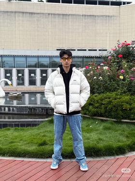 【云粉节】【7折】7楼耐克360 男子羽绒服可拆卸袖子詹姆斯面包服HV3502-133吊牌价1699现价1190