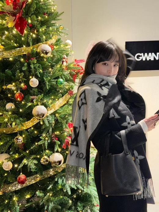 驴家 霍思燕同款披肩围巾两用 欧美中东国际各大名模女星的挚爱（ZT*DSX） 商品图8