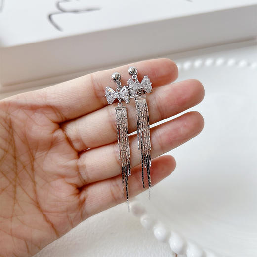 日常佩戴修饰脸型流苏锆石耳夹-纪念日百货门店同款167750727 商品图3