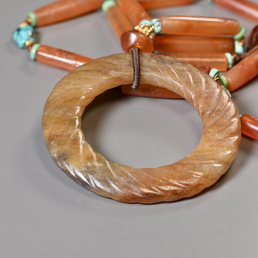 战国五色沁绞丝环+春秋绿松石+西亚高古红玛瑙项链 商品图3