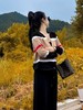 点此购买 巴宝莉秋冬女士羊毛混纺拼色宽条纹针织开衫 mp 336863 商品缩略图3