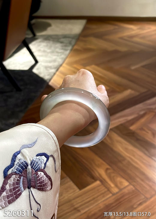 手镯【5260311】圈口57。具体价格微信咨询 商品图2