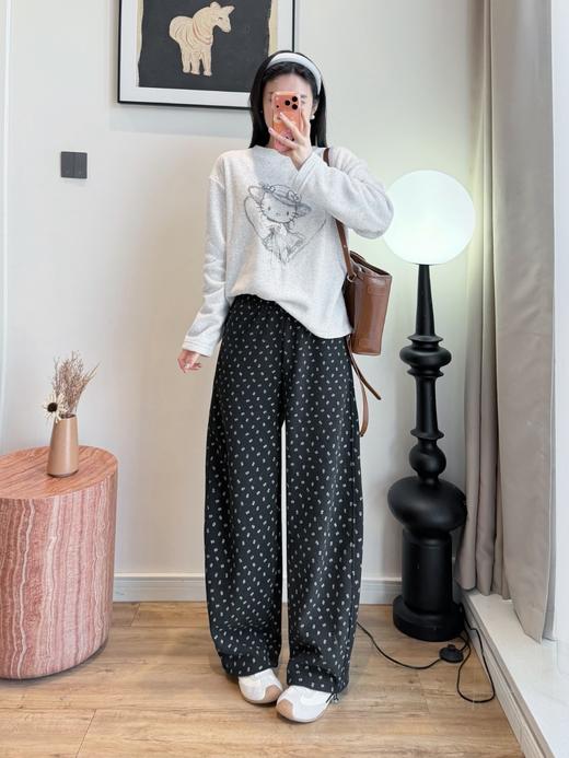 韩系慵懒风碎花加绒阔腿裤 商品图5