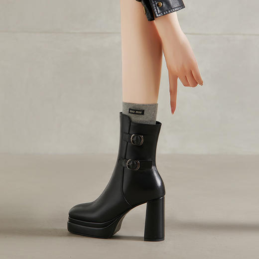 【预售5天】10cm高跟鞋秋冬新款裸靴防水台粗跟真皮厚底马丁靴高跟短靴852 商品图0