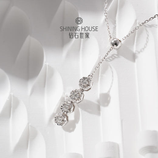 【甄选钻饰】【专享】钻石世家 星辰系列 18k金钻石项链 八边形设计感锁骨链新品 商品图4