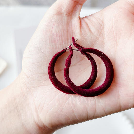 新款植绒大圆圈圈耳环法式温柔高级感秋冬丝绒耳饰品耳圈-纪念日百货门店同款168143620 商品图1