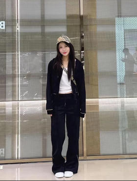 巴宝莉 全新系列运动裤(KX*MM)