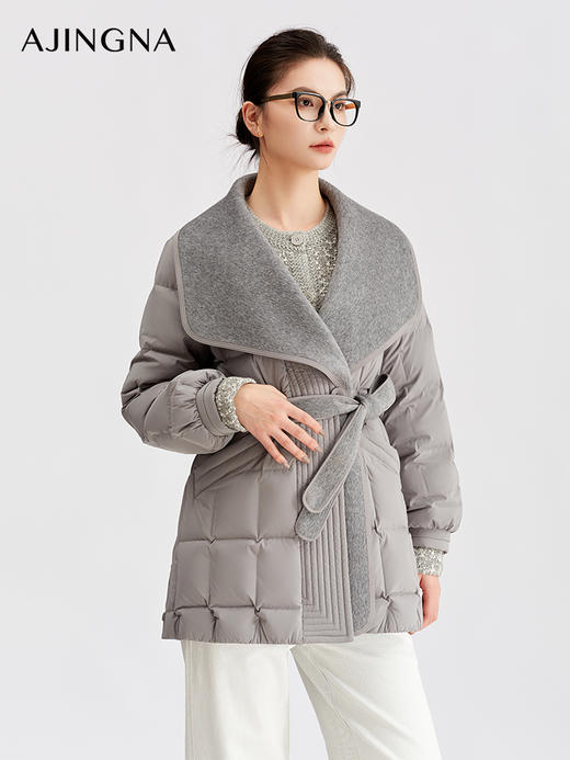 【商场同款】阿菁娜冬季新款宽领羽绒服减龄不臃肿A30D216016 商品图2