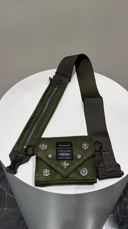 中性款联名款限量款翻盖单肩包lv 商品图0