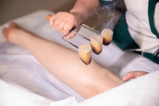 【丽江读本X四叶草美业】99元抢中医蜂毒艾灸理疗+冬季补水王套餐（原价999元）！ 商品图6