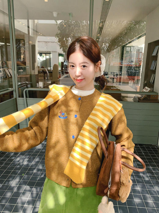 <曾小咸推荐> 现货秒杀！微信超特价！条纹披肩 日常99.99 立减60 秒杀39.99！！刺绣棕色毛衣开衫 秒杀89.99！ 商品图13