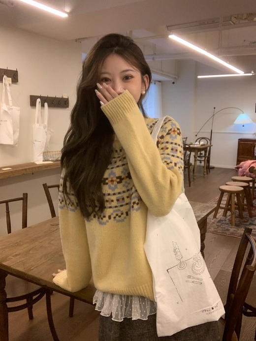 Read Nameless /黄色费尔岛毛衣+透透波点打底衫 2025/11/29 商品图2