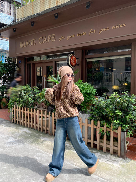 <曾小咸推荐> 现货秒杀！微信超特价！复古豹纹羊羔毛无帽圆领卫衣 日常239.99 立减140 秒杀99.99！ 商品图9