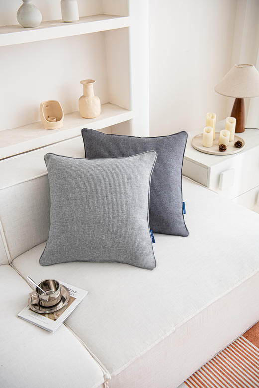 罗莱软装 墨恍抱枕  45*45cm 商品图0