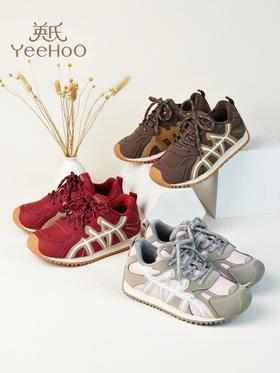 【英氏YeeHo0童鞋冬季魔术贴加绒软底舒适运动鞋YHYLF2541805】🌵每款颜色搭配活泼亮眼，🌼流畅又动感，还有撞色拼接等设计 💥能轻松打造出潮娃造型，让孩子穿上后充满时尚感 