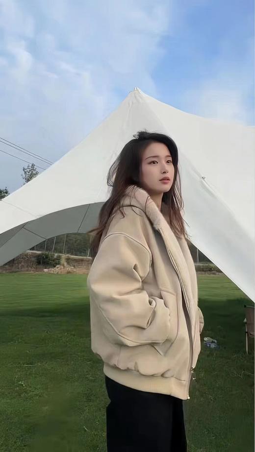 D112924美式复古荔枝纹水貂绒座山雕连帽棉服 商品图4