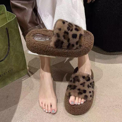 新款时尚豹咖色豹纹外穿女款棉拖拖鞋-纪念日百货门店同款166596086 商品图1