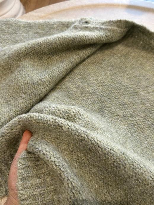 加厚显白海藻黄绿杂花纱羊毛混纺针织开衫 商品图11