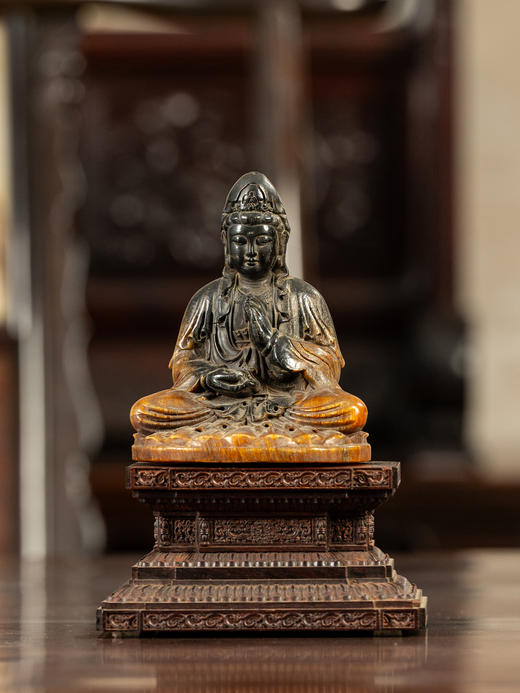 清	牛角观音像配红木座 商品图0