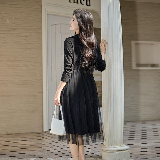 奢姿大码女装2025秋季胖妹妹时尚减龄黑色网纱拼接设计圆领连衣裙9953870338 商品图3