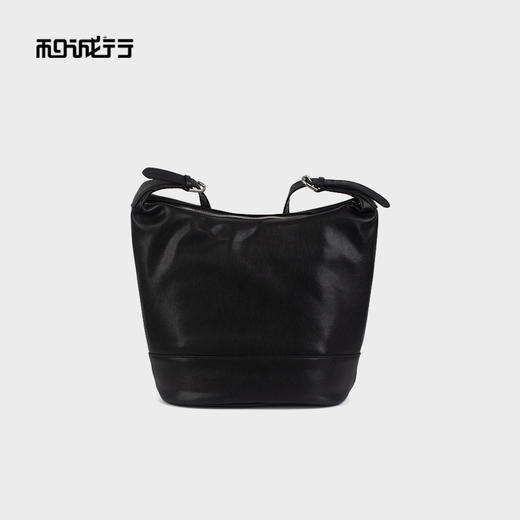 和诚行2025秋冬新款腋下慵懒风推特包简约通勤单肩斜挎包4420179 商品图0