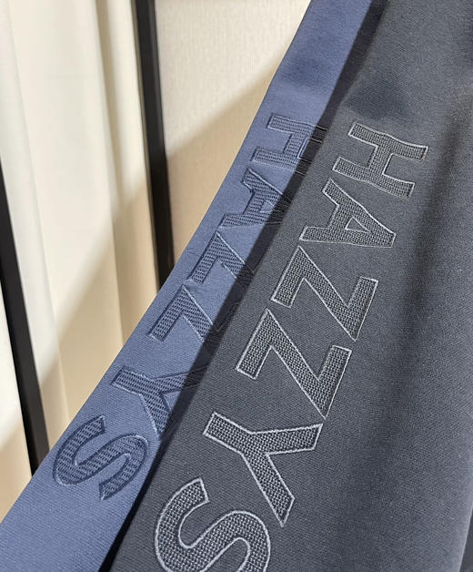 原单正品哈吉斯卫衣112902 商品图3