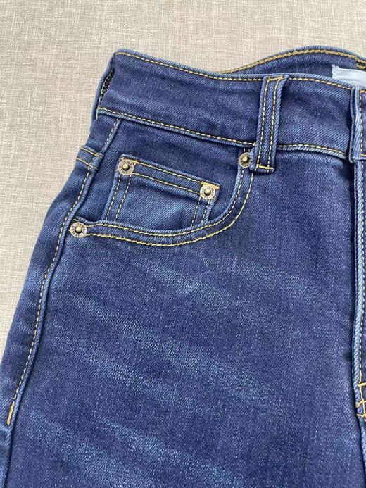 D112905女装2025冬季新款棉弹牛仔加绒喇叭裤 商品图9
