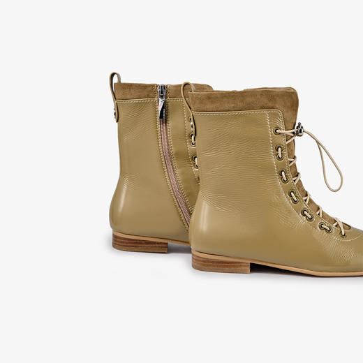 BF楼迪桑娜圆舞曲系列短靴 吊牌价2798元 活动价1399元 商品图5