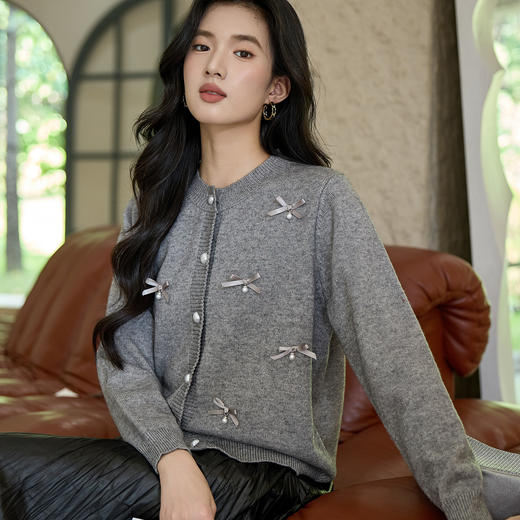 奢姿大码女装2025秋季减龄蝴蝶结圆领针织衫胖妹妹时尚百搭上衣9554691045 商品图2