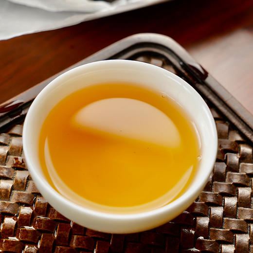 王炸福利！2014老班章！高端古树纯料茶！独立小泡装，携带方便！满足多种场合需求，8g/泡，16g/盒！ 商品图1