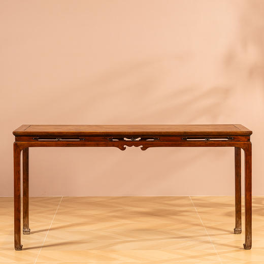 清	黄花梨束腰马蹄腿云纹开窗条桌 商品图4