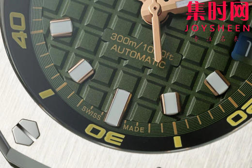全新升级V2版本 震撼发布 AP爱彼 IPF皇家橡树离岸型系列 快拆功能潜水表—皇家橡树15720ST 牛油果绿 男士腕表 商品图4