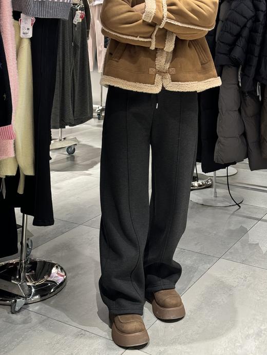 【YW】无忧购慵懒风奶芙绒复合澳羊绒抽绳垂感云朵弯刀裤 25389#（截单后3-5天发货) 商品图4