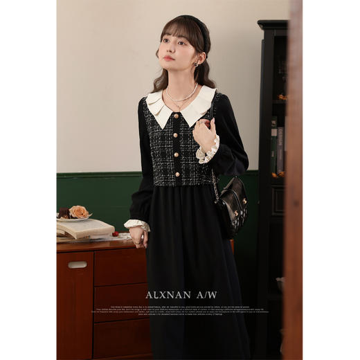 鹿向南《赫拉小姐》法式小香风娃娃领连衣裙秋冬季超好看时尚裙子 商品图1