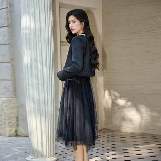 奢姿2025年大码女装针织拼接网纱连衣裙秋冬胖妹妹气质中长款裙子9853853888 商品图3