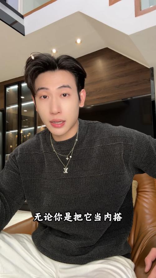 88018SDSA男士秋冬新款痞帅男装韩版简约纯色舒适褶皱圆领毛衣百搭时尚 商品图0