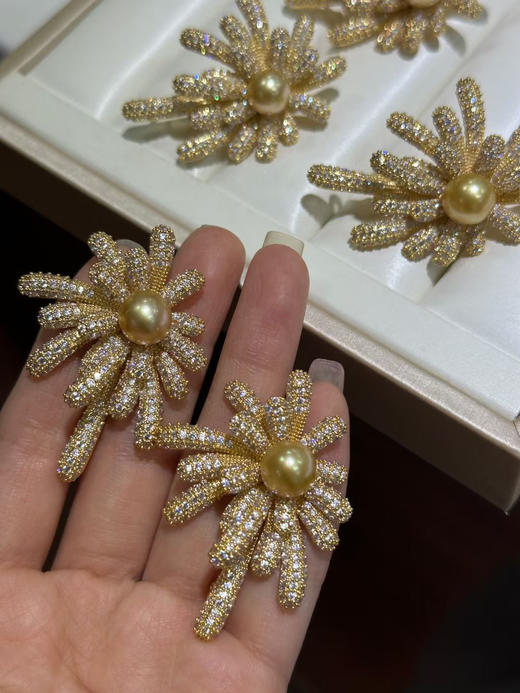 烟花易冷 而金珠烟花胸针不会 高端南洋金珠 烟花胸针 商品图4