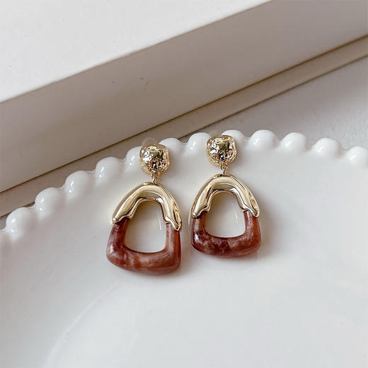 几何超现代搭配金属设计时髦耳钉-纪念日百货门店同款163966889 商品图2