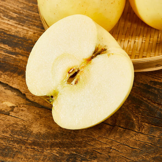 金富士苹果丨皮薄肉脆，酸甜可口，味浓多汁，气温回升到货可能会有粉面情况，⭐️顺丰陆运 商品图2