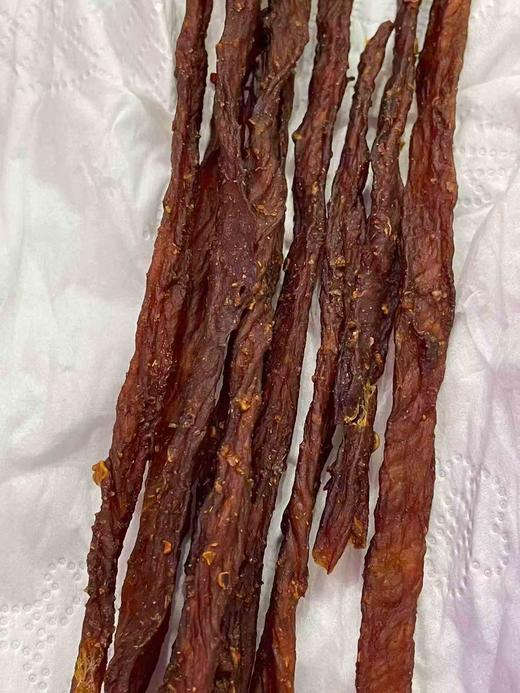 钢牙妹“一根猪”    采用新鲜里脊肉  慢烤工艺不加一滴油 0添加防腐剂  全场满88一并包邮 商品图4