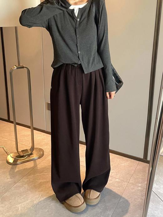 D112901简约慵懒风一粒扣松紧腰宽松阔腿裤 商品图0