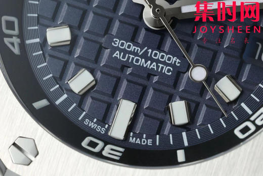 全新升级V2版本 震撼发布 AP爱彼 IPF皇家橡树离岸型系列 快拆功能潜水表—皇家橡树15720ST 宝石蓝 男士腕表 商品图4