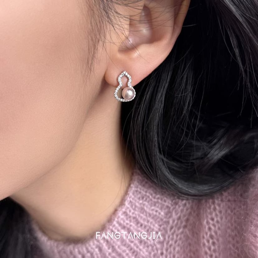 自留 色标级 5-6mm极光无暇 炫紫珍珠 纯银高碳钻 葫芦耳钉