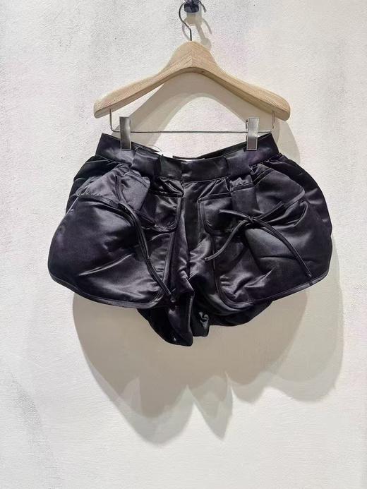 女款休闲短裤he 商品图0