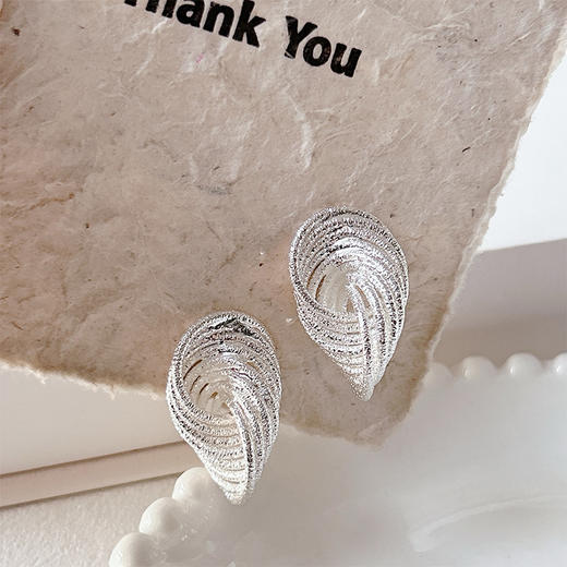 小众编织多层线条精致镂空银针耳环-纪念日百货门店同款164244301 商品图3